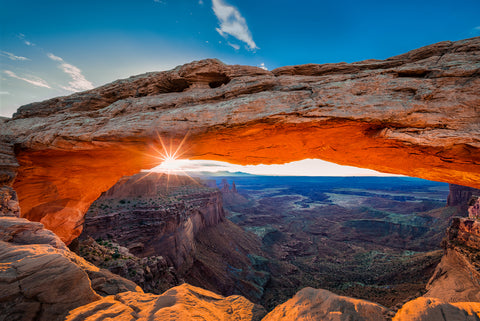 Sunrise at Mesa Arch - Wall Art - By Michael Zheng- Gallery Art Company